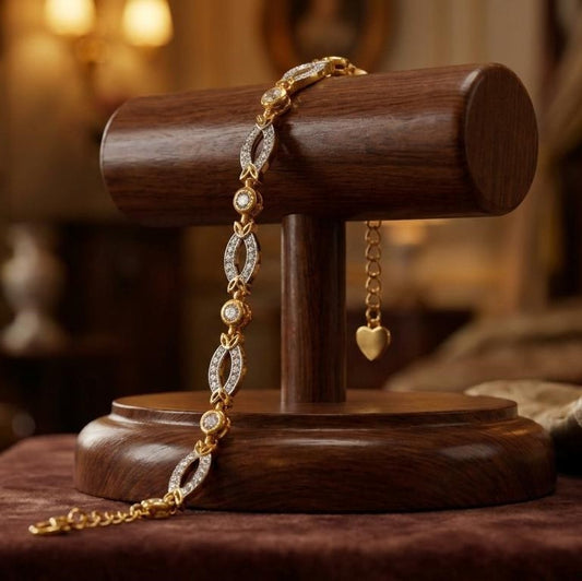 Elegant Gold Color Crystal Design Bracelet for Women